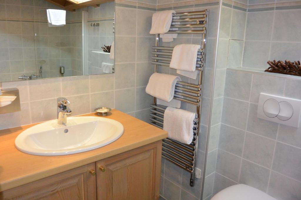 La Ferme Du Lac Thyez Habitación foto